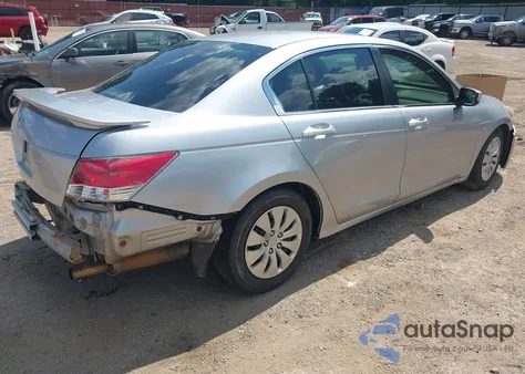 2010 Honda Accord 2.4 Lx from USA, damaged, VIN 1HGCP2F31AA076264